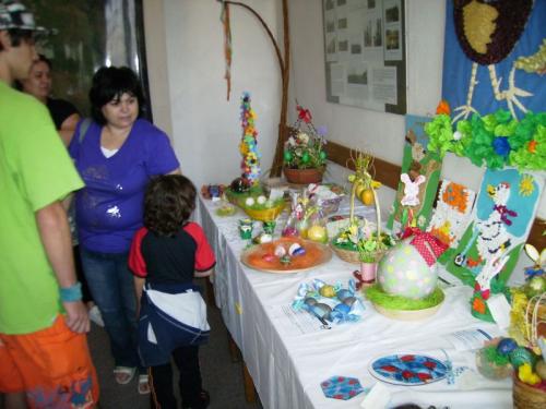 Výstava výrobků v&nbsp;soutěži o&nbsp;nejkrásnější velikonoční vajíčko či dekoraci
